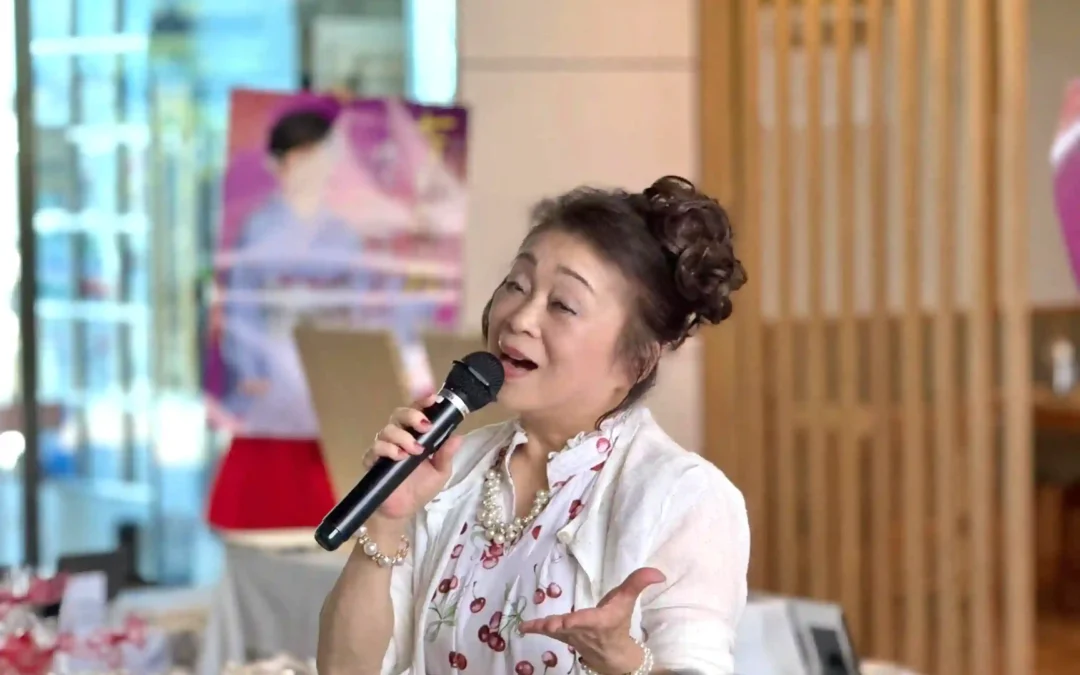 麻生ちぐささんの素敵な歌声がチェリーランドに響きました♪